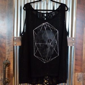 Torrid skull top size 3x